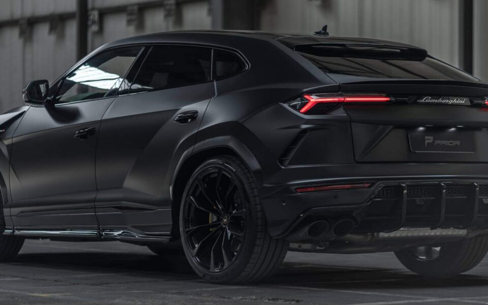 Lamborghini Urus Tuning - PD700 Aerodynamic Kit