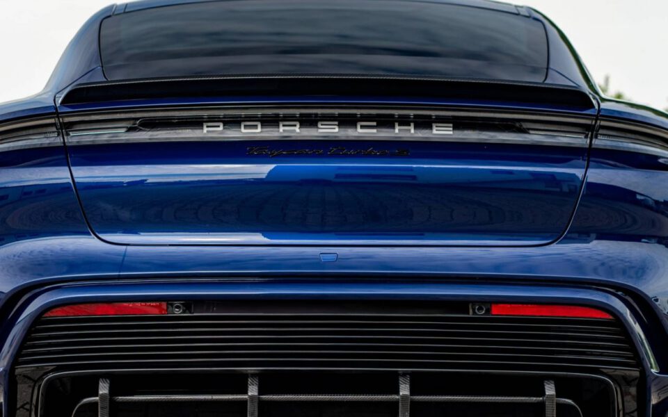 PD TE Diffusor für Porsche Taycan [2019+]