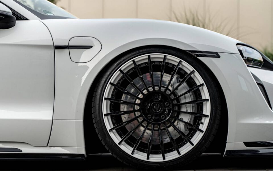 PD TE Frontspoiler für Porsche Taycan [2019+]