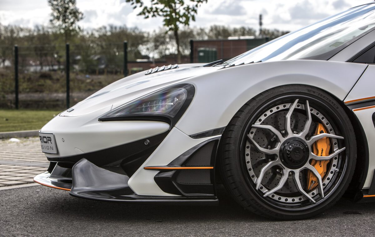 PD1 Seitenteile mit Lufteinlässen für Frontstoßstange für McLaren 570S