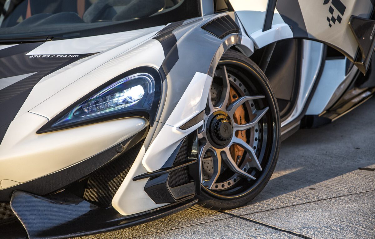 PD1 Widebody Frontverbreiterung für McLaren 570S