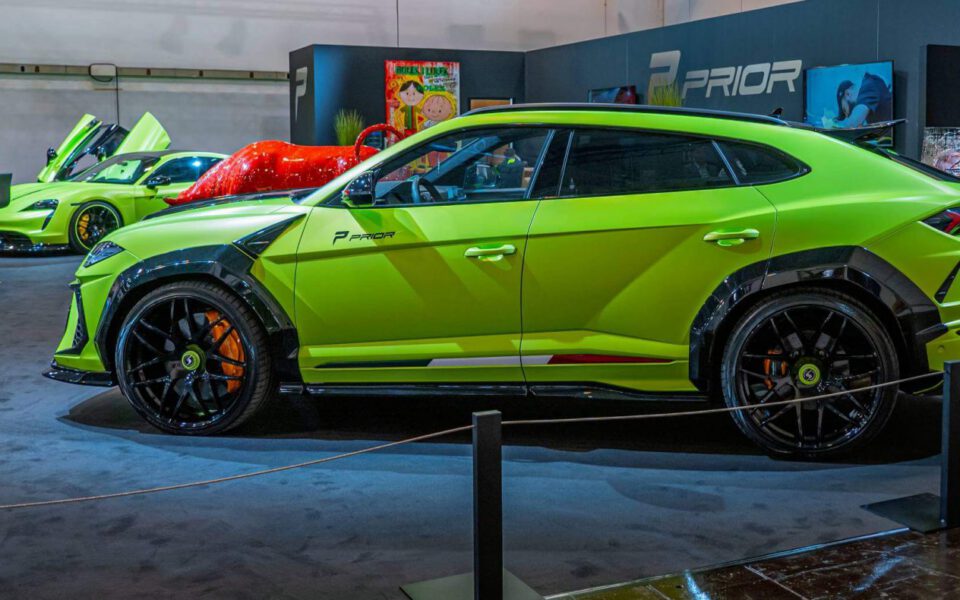 PD700 Seitenschweller für Lamborghini Urus