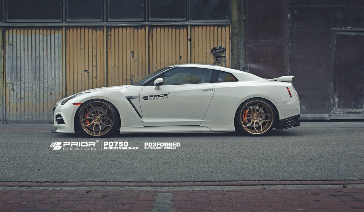 PD750 Seitenschweller für Nissan GT-R R35