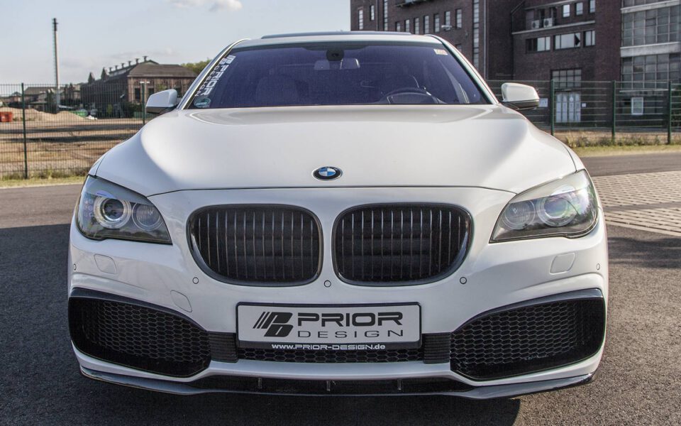 PD7R Frontstoßstange ink. Frontspoiler für BMW 7'er F01