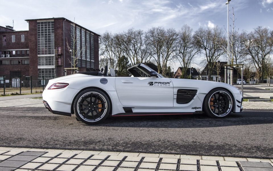 Mercedes SLS AMG Roadster PD900GT Widebody Kit