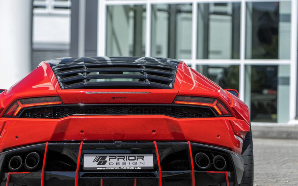 PDLP610 Heckstoßstange mit Diffusor für Lamborghini Huracán