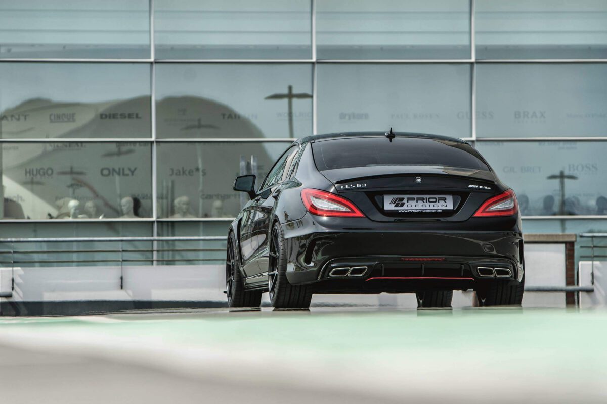 PDV4 Heckstoßstange inkl. Diffusor für Mercedes CLS C218