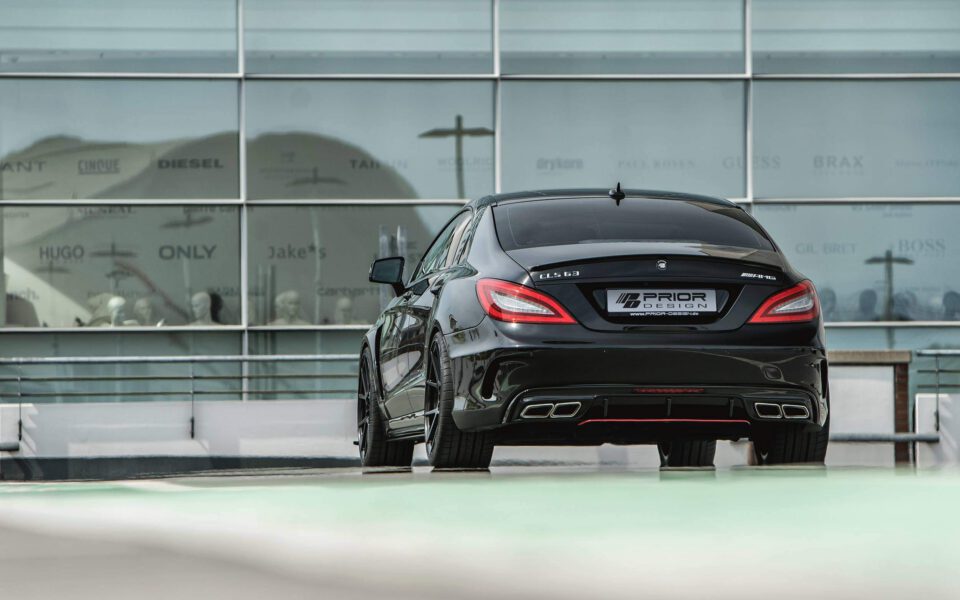 PDV4 Heckstoßstange inkl. Diffusor für Mercedes CLS C218